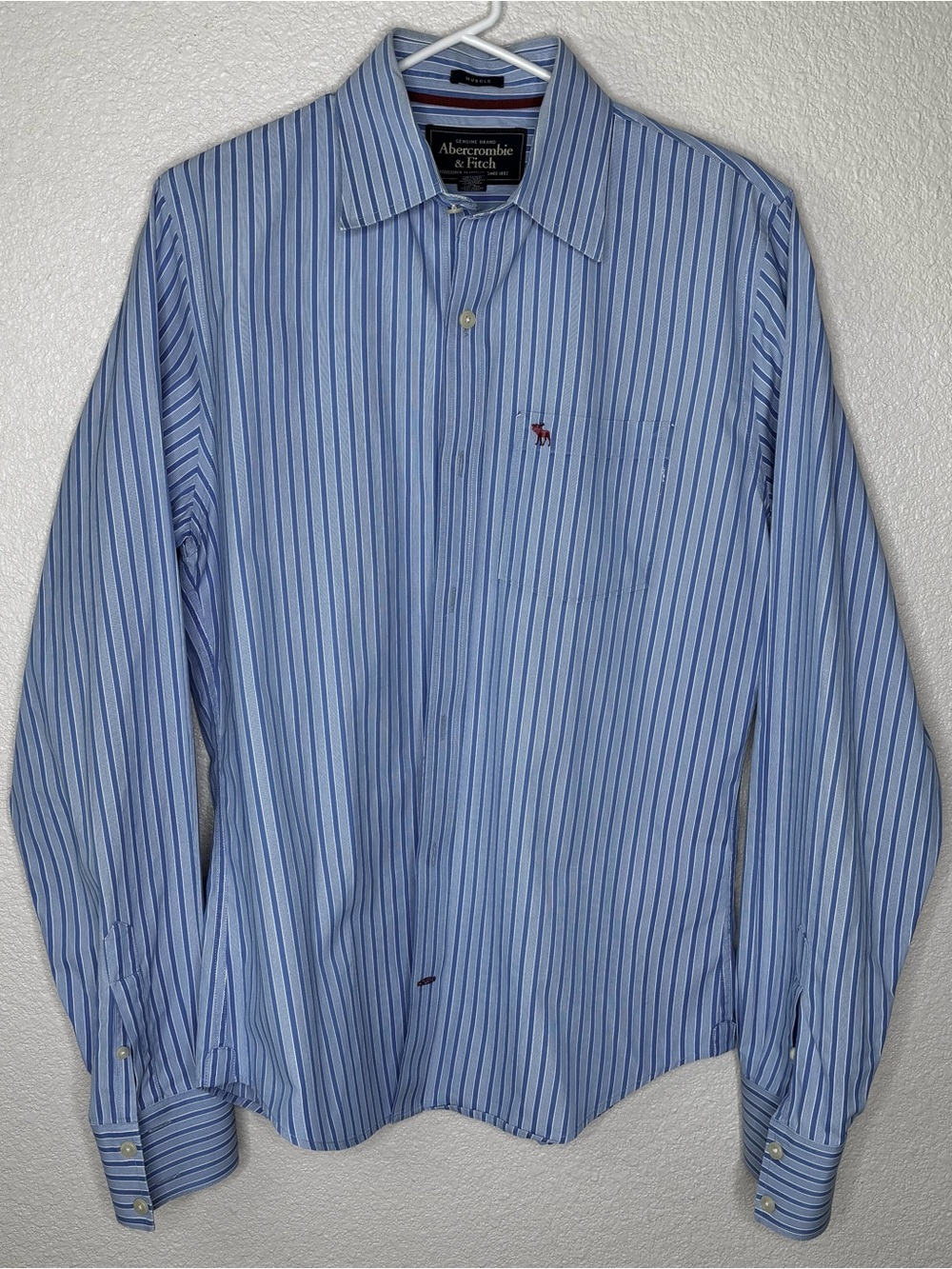 Abercrombie & Fitch Men's Y2K Muscle Fit  Blue Stripe Dress Shirt Sz Large